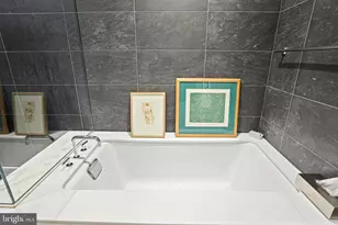 1177 22nd Street NW, Washington, DC 20037 - Photo 27