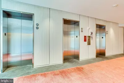 1177 22nd Street NW #8J, Washington, DC 20037 - Photo 3