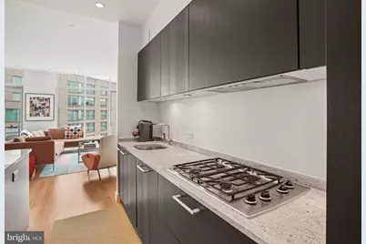 1177 22nd Street NW #8J, Washington, DC 20037 - Photo 9