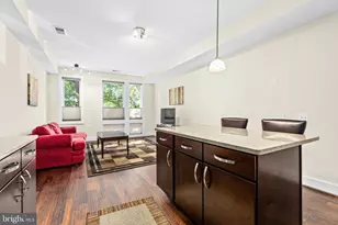 245 15th St SE, Washington, DC 20003 - Photo 5