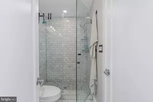 1444 Harvard St NW, Washington, DC 20009 - Photo 31