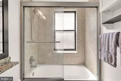 1727 R Street NW #402, Washington, DC 20009 - Photo 23