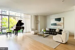 1177 22nd Street NW, Washington, DC 20037 - Photo 5