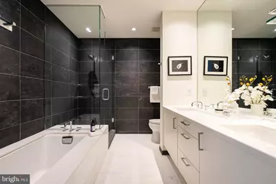 1177 22nd Street NW #2K, Washington, DC 20037 - Photo 17