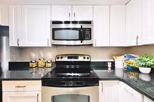 2111 Wisconsin Ave NW, Washington, DC 20007 - Photo 7