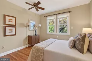 110 6th St SE, Washington, DC 20003 - Photo 29