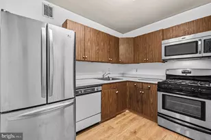 3001 Veazey Terrace NW, Washington, DC 20008 - Photo 11