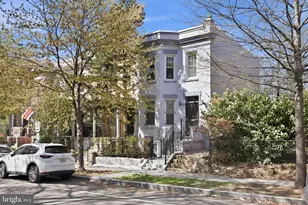1020 10th St NE, Washington, DC 20002 - Photo 1