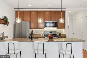 302 Todd Pl NE, Washington, DC 20002 - Photo 3