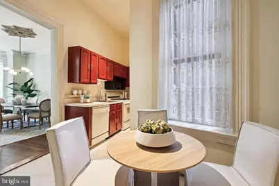 17 Logan Circle NW, Washington, DC 20005 - Photo 9