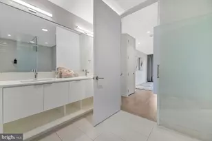 1111 24th Street NW, Washington, DC 20037 - Photo 25