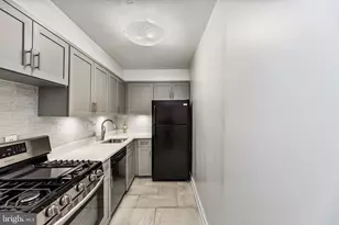 490 M St SW, Washington, DC 20024 - Photo 7