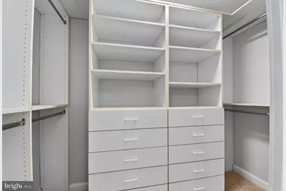 400 Massachusetts Avenue NW #1216, Washington, DC 20001 - Photo 17