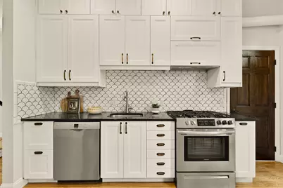 619 Independence Avenue SE, Washington, DC 20003 - Photo 13
