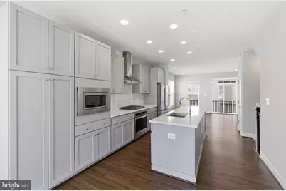 725 Parkside Place NE, Washington, DC 20019 - Photo 9