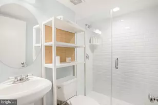 717 Hamilton St NW, Washington, DC 20011 - Photo 19