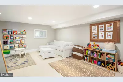 717 Hamilton Street NW, Washington, DC 20011 - Photo 17