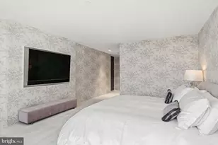 1111 24th Street NW, Washington, DC 20037 - Photo 15