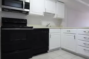 1218 Eton Ct NW, Washington, DC 20007 - Photo 3