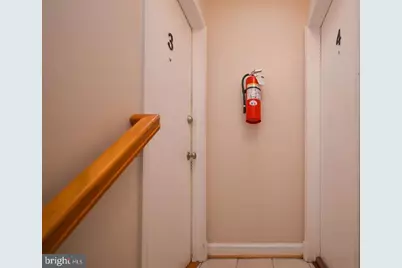 1722 T Street SE, Washington, DC 20020 - Photo 5