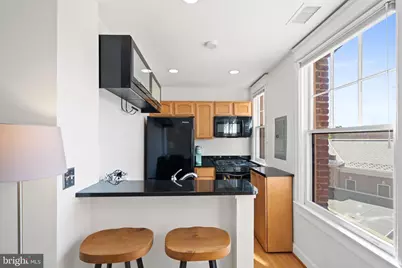 2902 Porter Street NW #43, Washington, DC 20008 - Photo 9