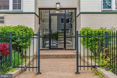 723 Longfellow Street NW #102, Washington, DC 20011 - Photo 3
