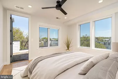 811 Upshur Street NW #10, Washington, DC 20011 - Photo 25