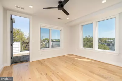 811 Upshur Street NW #10, Washington, DC 20011 - Photo 27