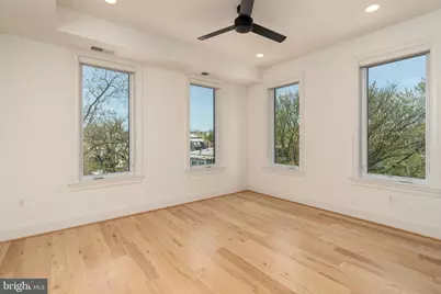 811 Upshur Street NW #10, Washington, DC 20011 - Photo 45