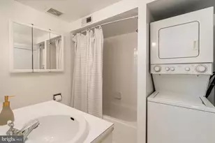 350 9th St SE, Washington, DC 20003 - Photo 21