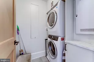 1327 R St NW, Washington, DC 20009 - Photo 25