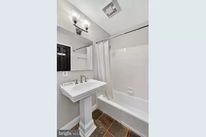 1117 G Street SE, Washington, DC 20003 - Photo 33