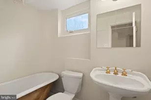 5058 Sedgwick St NW, Washington, DC 20016 - Photo 21