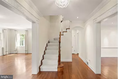 5058 Sedgwick Street NW, Washington, DC 20016 - Photo 3