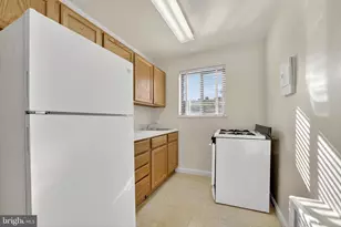 1010 G St NE, Washington, DC 20002 - Photo 9