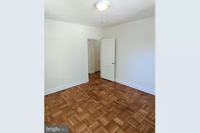 4491 Macarthur Boulevard NW #303, Washington, DC 20007 - Photo 9