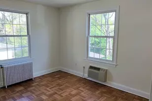 4491 MacArthur Blvd NW, Washington, DC 20007 - Photo 7