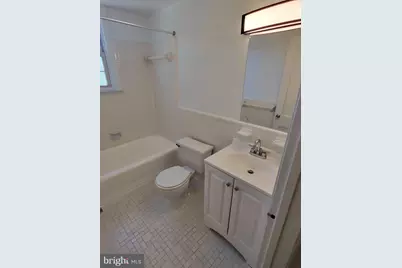 4491 Macarthur Boulevard NW #303, Washington, DC 20007 - Photo 11