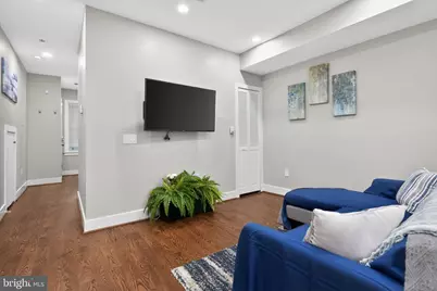 1109 Holbrook Terrace NE #1, Washington, DC 20002 - Photo 7