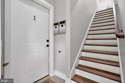 1109 Holbrook Terrace NE #1, Washington, DC 20002 - Photo 5