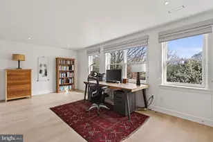 1215 28th St NW, Washington, DC 20007 - Photo 33