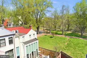 1215 28th St NW, Washington, DC 20007 - Photo 43