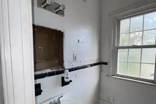 517 Parkland Pl SE, Washington, DC 20032 - Photo 11