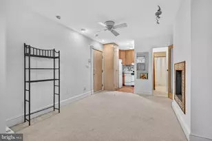 1944 Calvert St NW, Washington, DC 20009 - Photo 57