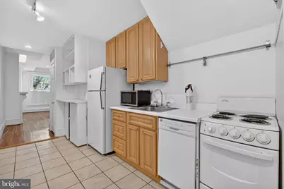 1944 Calvert Street NW, Washington, DC 20009 - Photo 39