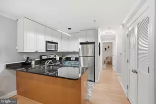 1740 18th St NW, Washington, DC 20009 - Photo 3