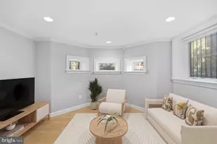 1740 18th St NW, Washington, DC 20009 - Photo 3