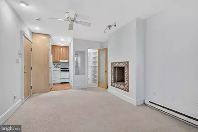 1944 Calvert Street NW, Washington, DC 20009 - Photo 59