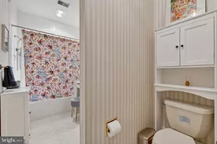 1944 Calvert St NW, Washington, DC 20009 - Photo 23