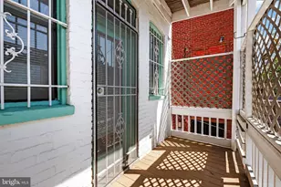 1944 Calvert St NW, Washington, DC 20009 - Photo 49